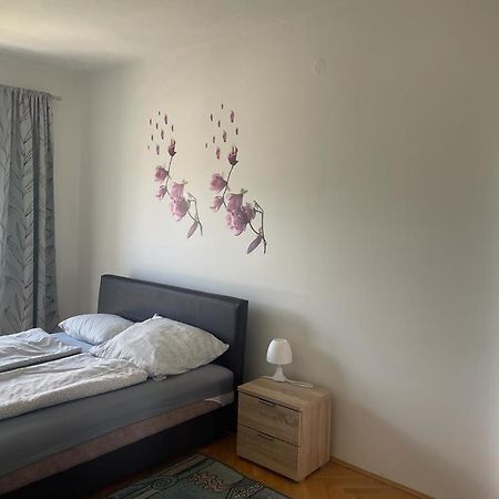 Kristina Apartments Tivat Dış mekan fotoğraf