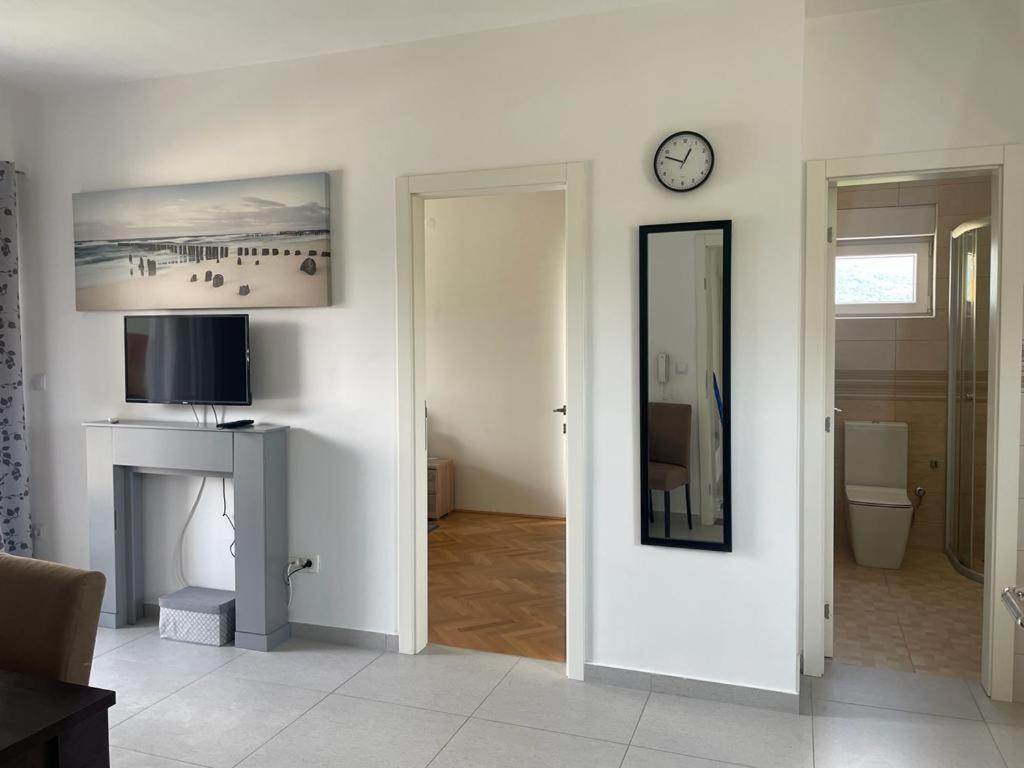 Kristina Apartments Tivat Dış mekan fotoğraf