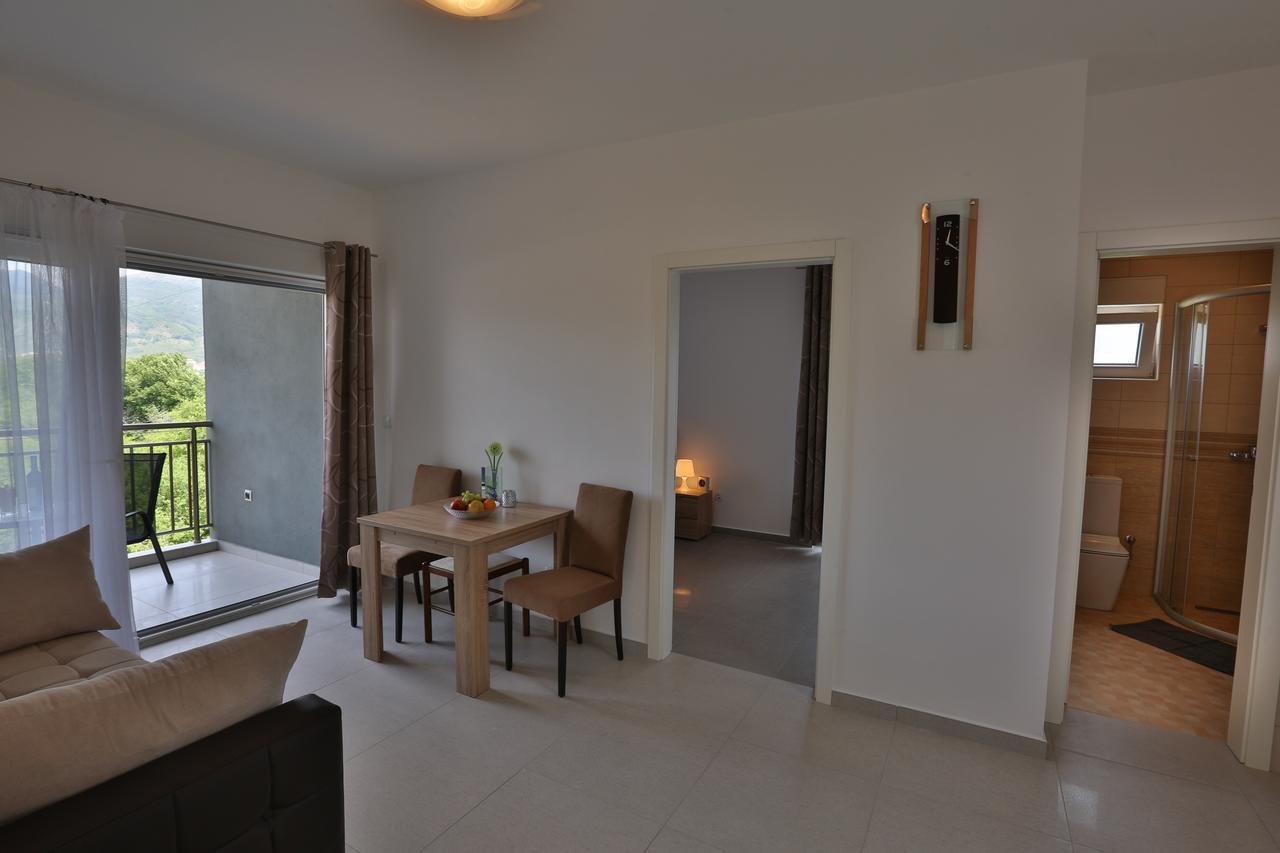 Kristina Apartments Tivat Dış mekan fotoğraf