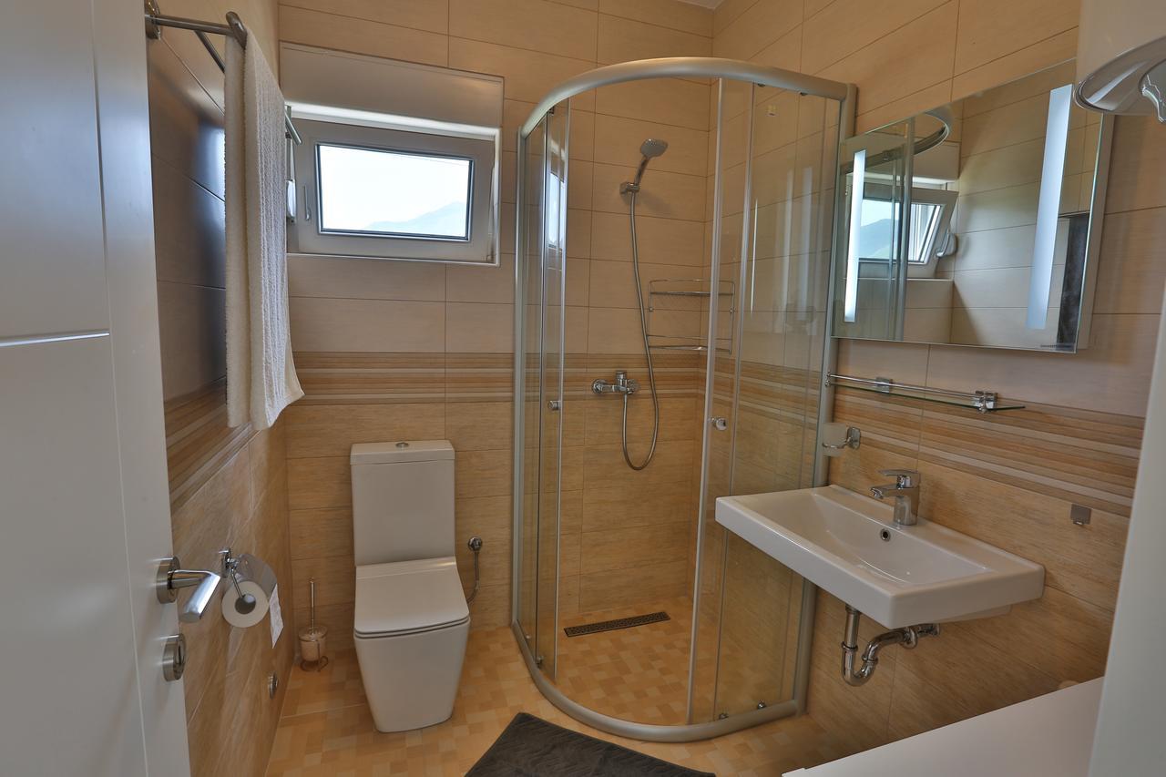 Kristina Apartments Tivat Dış mekan fotoğraf