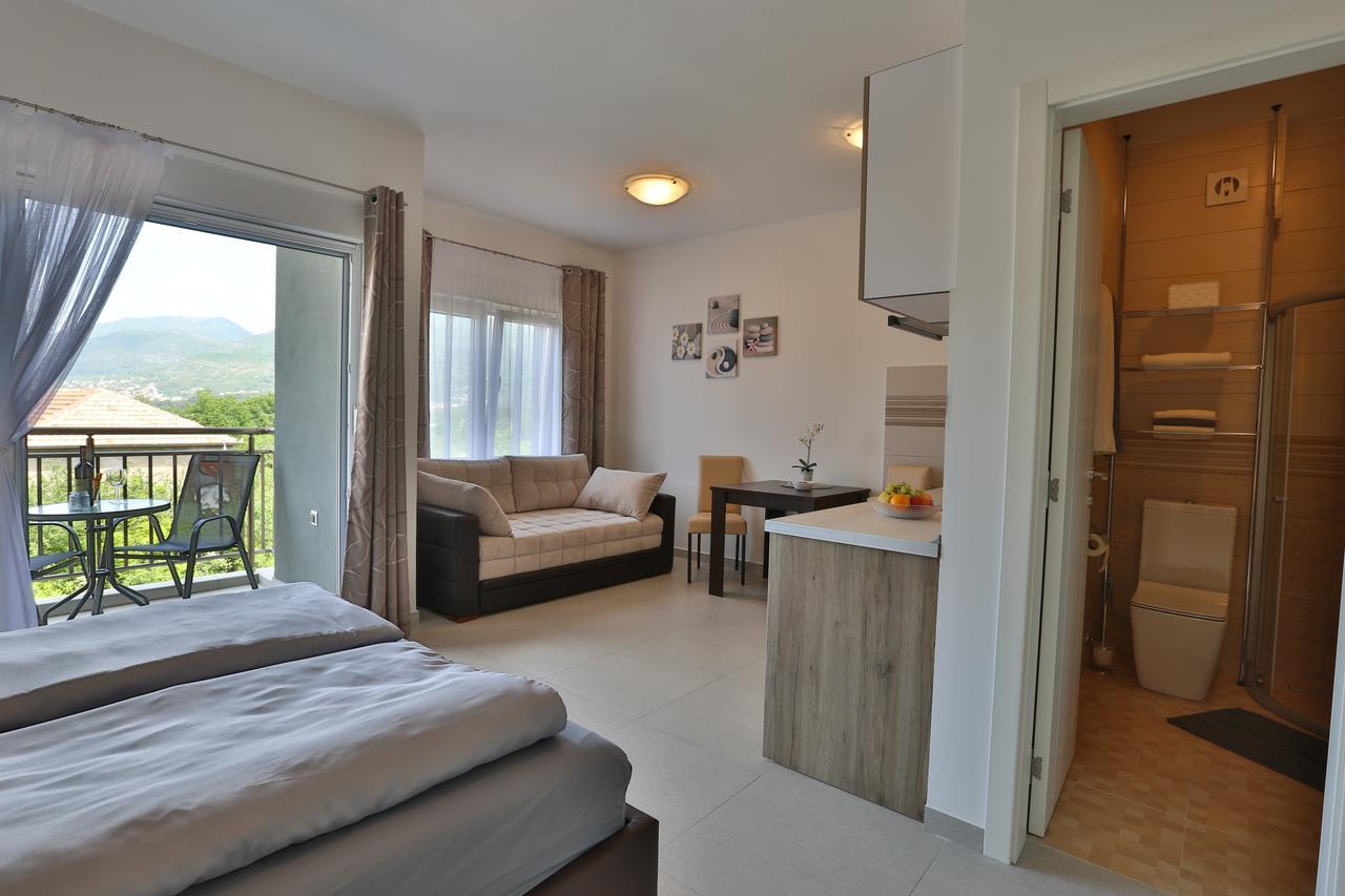 Kristina Apartments Tivat Dış mekan fotoğraf