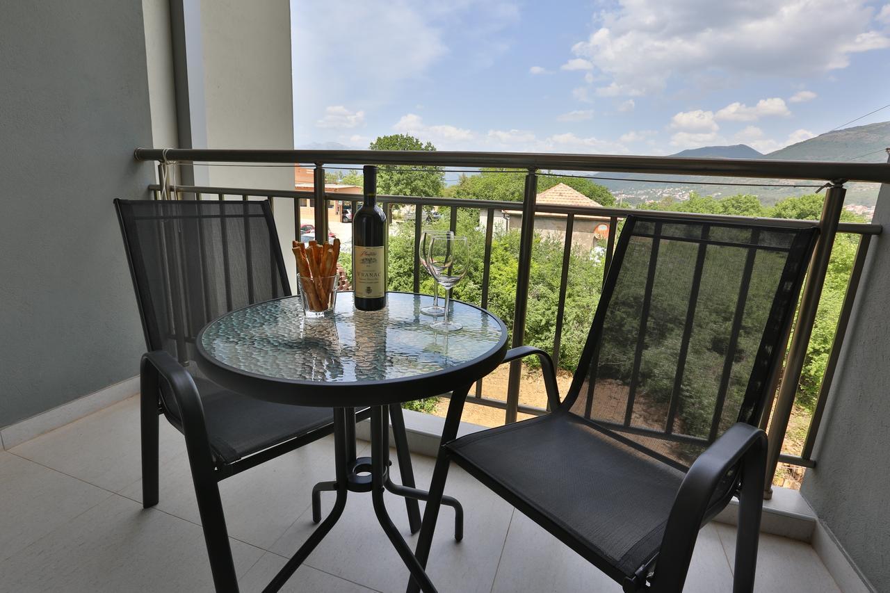 Kristina Apartments Tivat Dış mekan fotoğraf