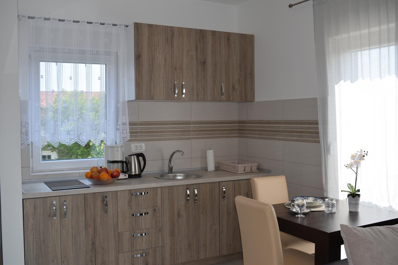 Kristina Apartments Tivat Dış mekan fotoğraf