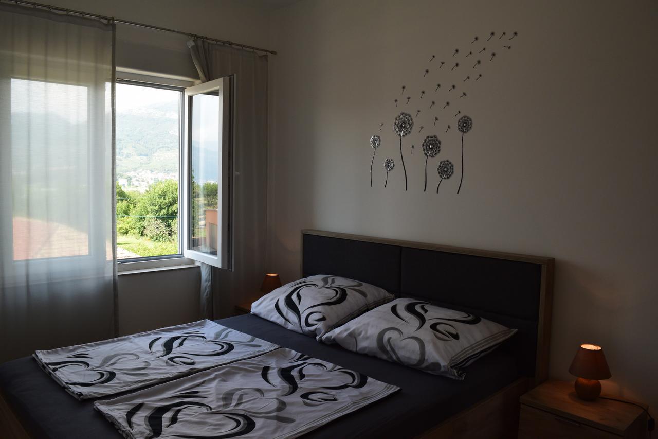Kristina Apartments Tivat Dış mekan fotoğraf